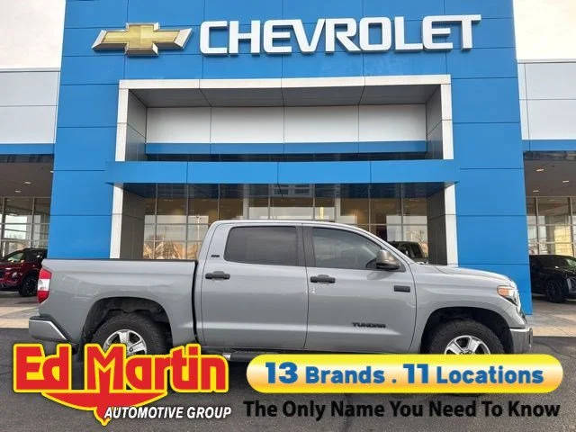 2020 Toyota Tundra SR5 4WD photo