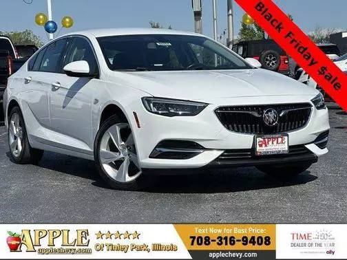 2020 Buick Regal Sportback Preferred FWD photo