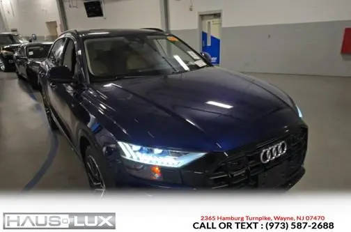 2020 Audi Q8 Prestige AWD photo