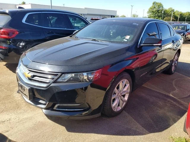 2019 Chevrolet Impala LT FWD photo