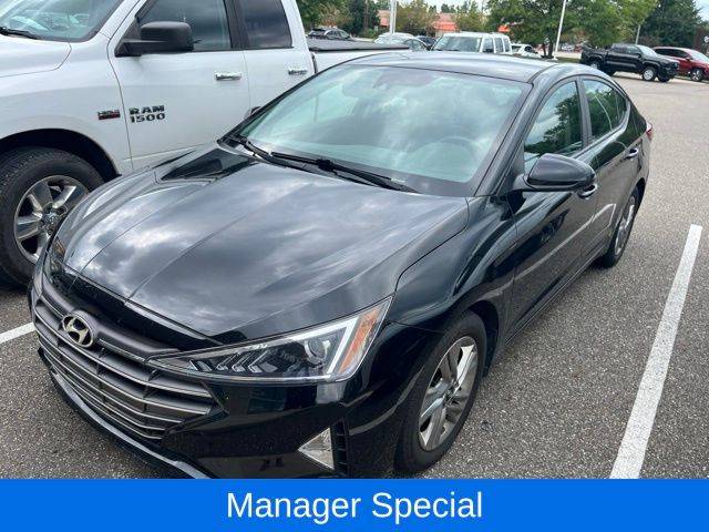 2020 Hyundai Elantra SEL FWD photo