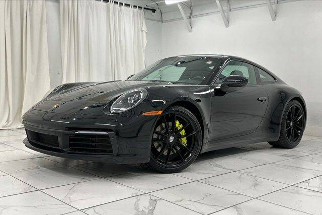 2020 Porsche 911 Carrera RWD photo