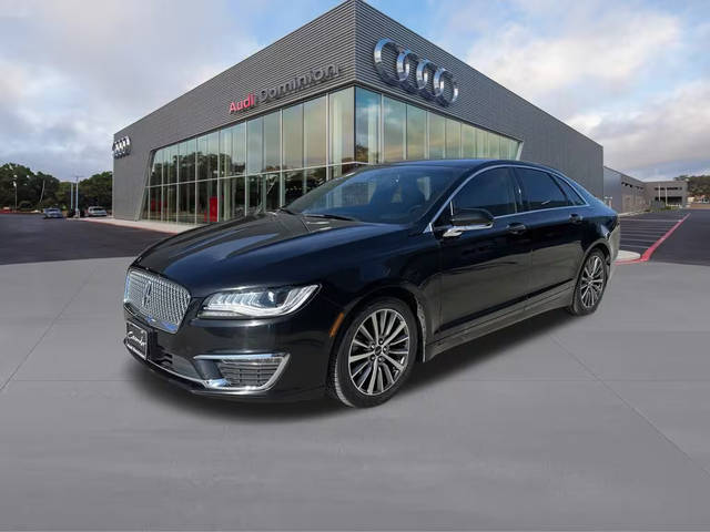 2020 Lincoln MKZ Standard FWD photo