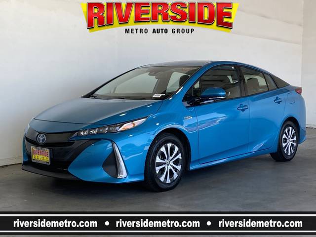 2020 Toyota Prius Prime LE FWD photo