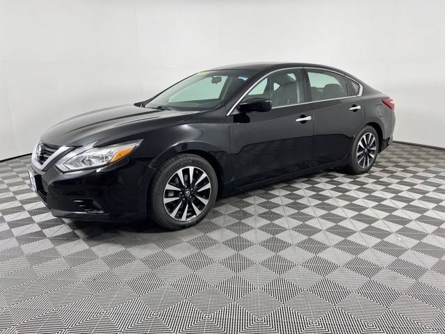 2018 Nissan Altima 2.5 SV FWD photo