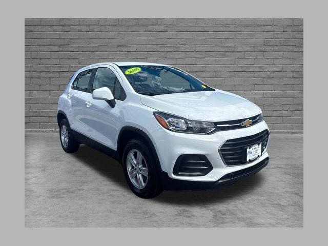2020 Chevrolet Trax LS AWD photo