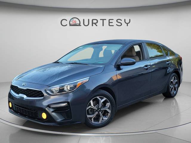 2020 Kia Forte LXS FWD photo