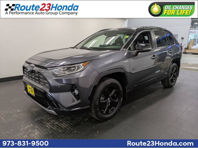 2020 Toyota RAV4 Hybrid XSE AWD photo