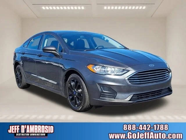 2020 Ford Fusion SE FWD photo