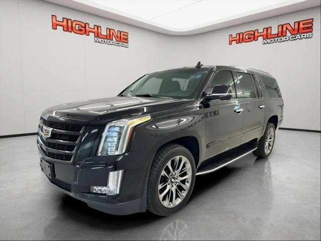 2020 Cadillac Escalade ESV Luxury RWD photo