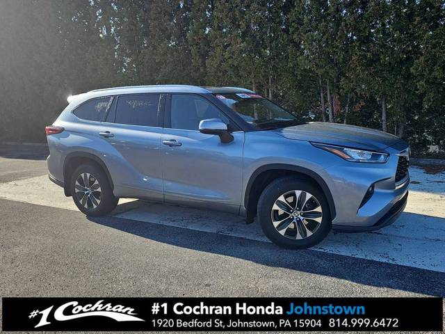 2020 Toyota Highlander XLE AWD photo