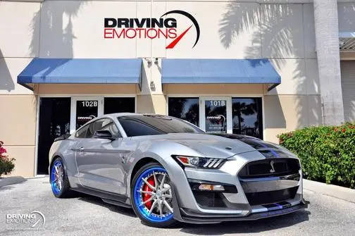 2020 Ford Mustang Shelby GT500 RWD photo