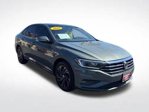 2019 Volkswagen Jetta SEL Premium FWD photo