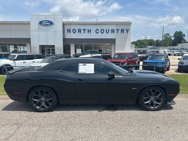 2019 Dodge Challenger R/T RWD photo