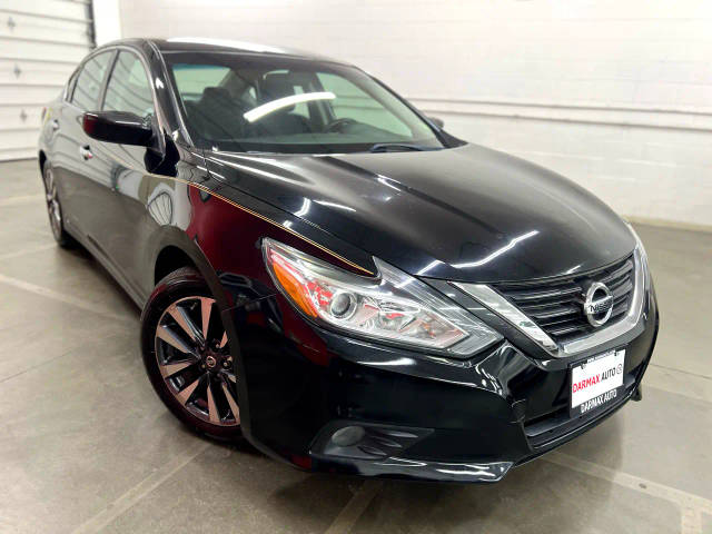 2017 Nissan Altima 2.5 SV FWD photo