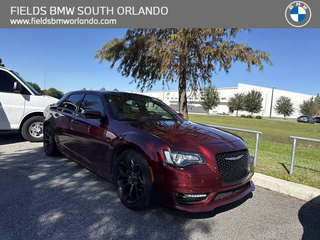 2019 Chrysler 300 300S RWD photo