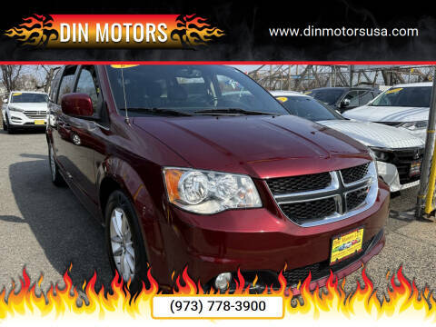 2018 Dodge Grand Caravan SXT FWD photo