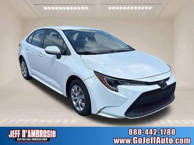 2020 Toyota Corolla LE FWD photo