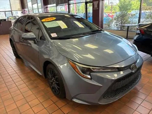 2020 Toyota Corolla LE FWD photo