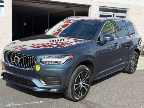 2020 Volvo XC90 Momentum FWD photo