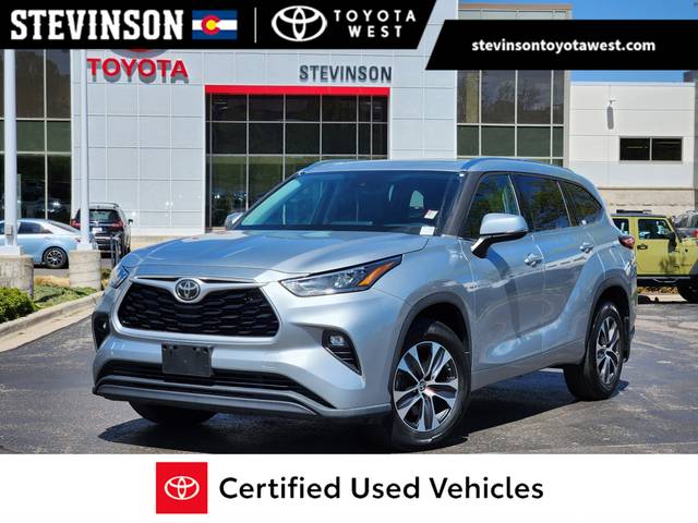 2020 Toyota Highlander XLE AWD photo