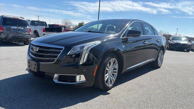 2019 Cadillac XTS Luxury FWD photo