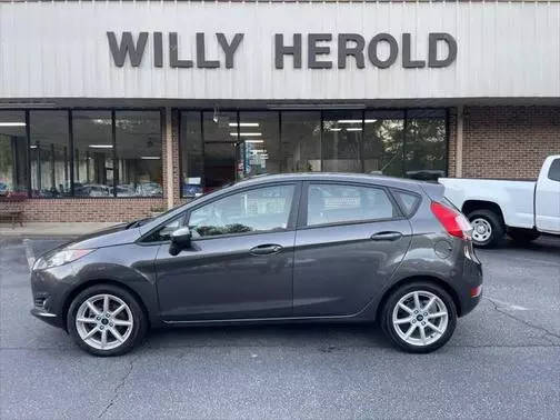 2019 Ford Fiesta SE FWD photo