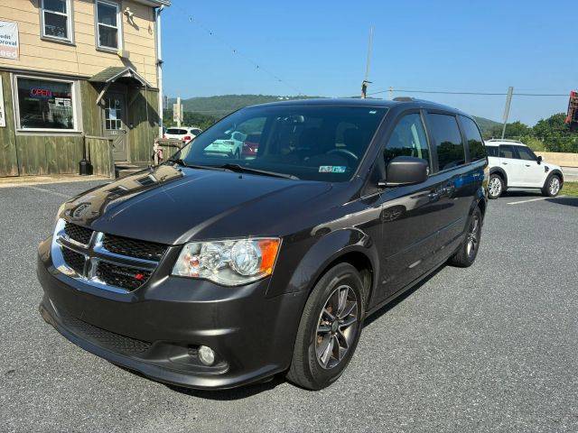 2016 Dodge Grand Caravan SXT Plus FWD photo