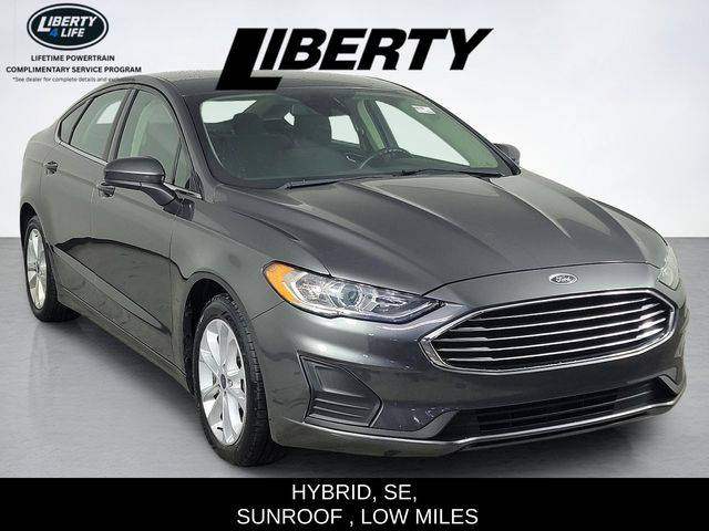 2020 Ford Fusion SE FWD photo
