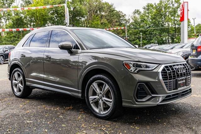 2020 Audi Q3 S line Premium Plus AWD photo