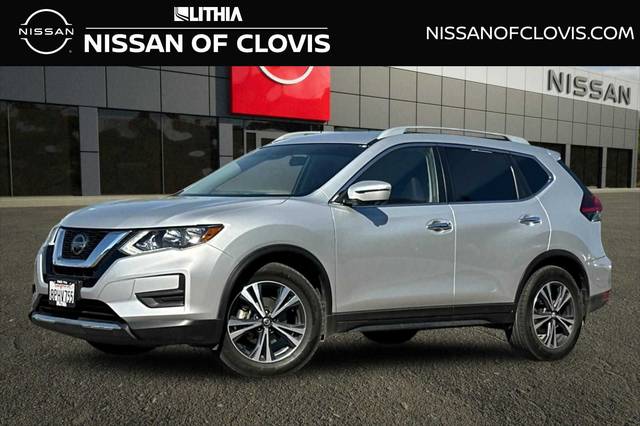 2020 Nissan Rogue SV FWD photo