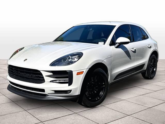 2020 Porsche Macan AWD photo