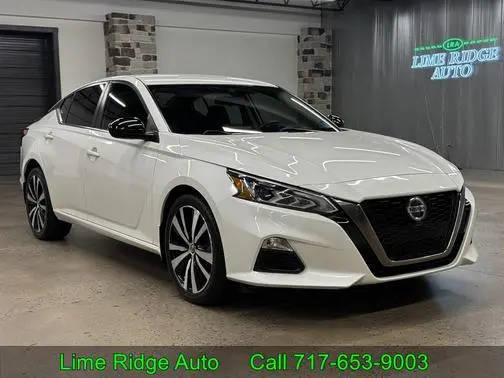 2020 Nissan Altima 2.5 SR AWD photo