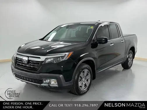 2020 Honda Ridgeline RTL-E AWD photo