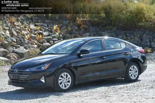 2020 Hyundai Elantra SE FWD photo