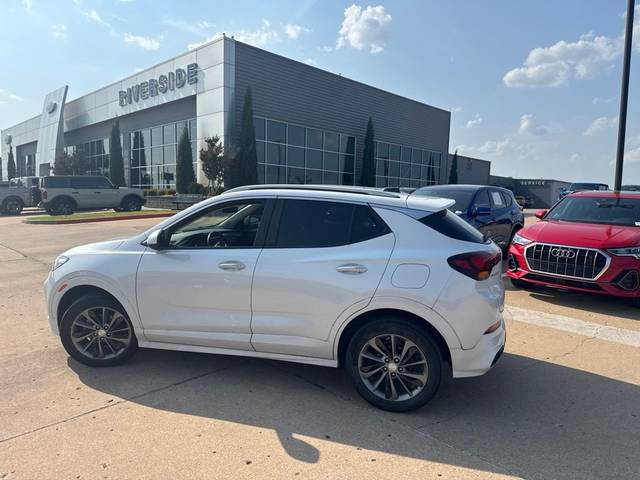 2020 Buick Encore GX Select FWD photo