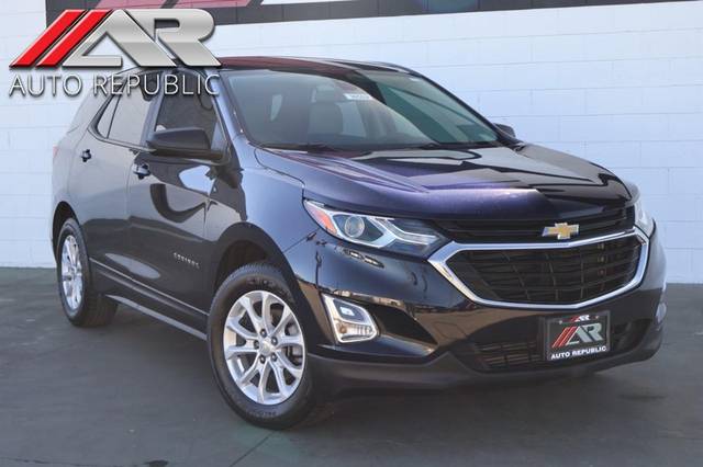 2020 Chevrolet Equinox LS FWD photo