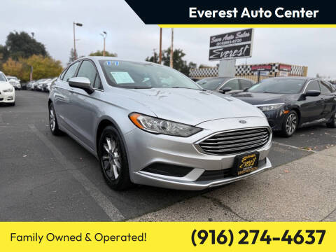 2017 Ford Fusion SE FWD photo