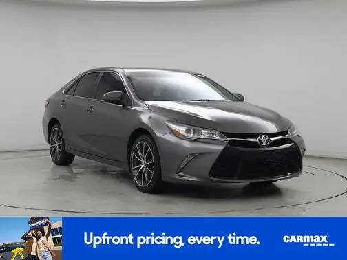 2017 Toyota Camry XSE FWD photo