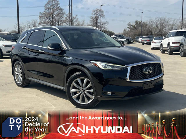 2020 Infiniti QX50 LUXE AWD photo