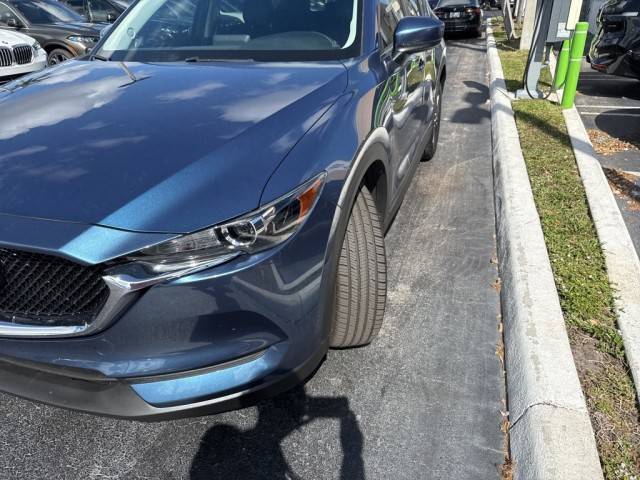 2020 Mazda CX-5 Touring FWD photo