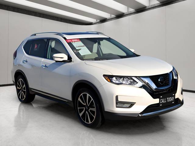 2020 Nissan Rogue SL FWD photo