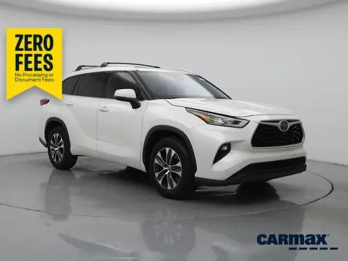 2020 Toyota Highlander XLE FWD photo