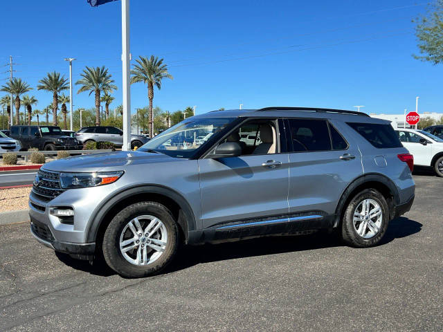 2020 Ford Explorer XLT RWD photo