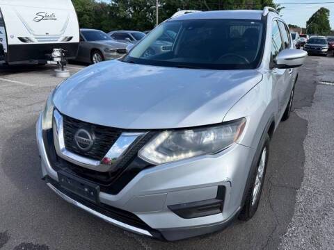 2019 Nissan Rogue SV FWD photo