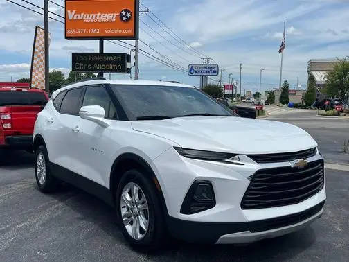 2020 Chevrolet Blazer LT FWD photo