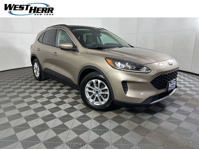 2020 Ford Escape SE FWD photo