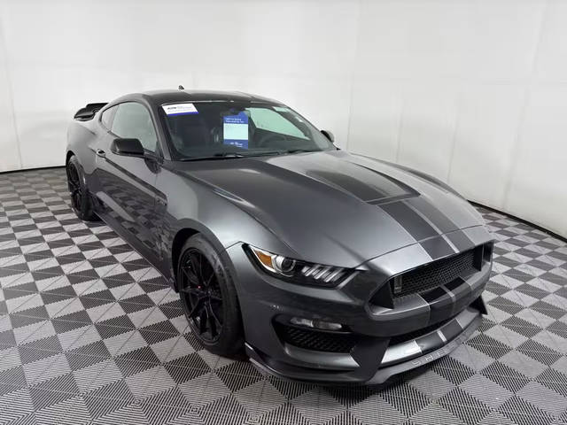 2020 Ford Mustang Shelby GT350 RWD photo