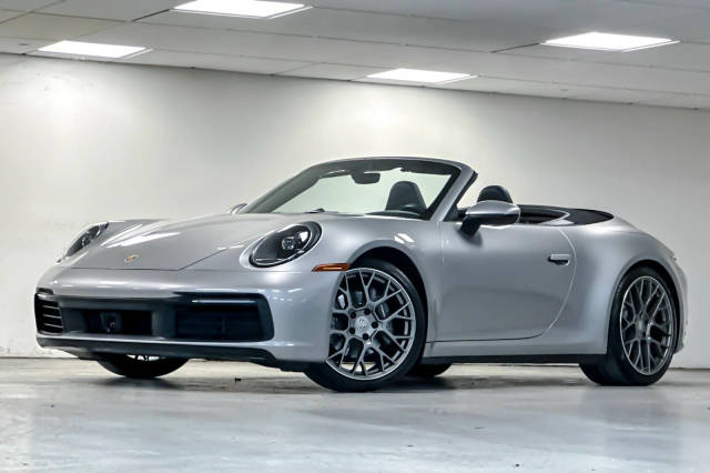 2020 Porsche 911 Carrera RWD photo