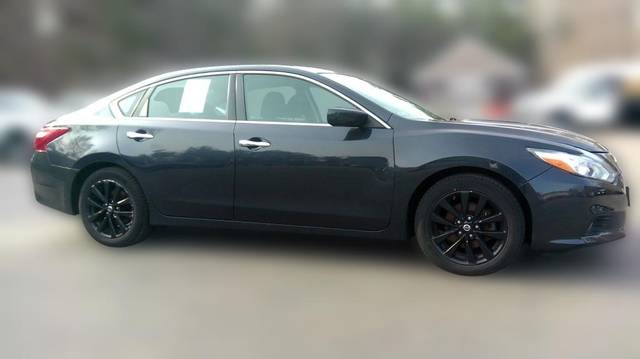 2018 Nissan Altima 2.5 SV FWD photo